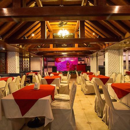 Roseinn Hotel Taphanhin Taphan Hin Buitenkant foto