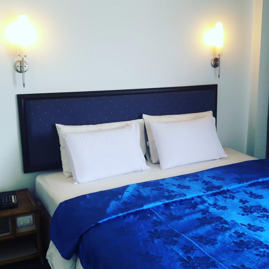 Roseinn Hotel Taphanhin Taphan Hin Buitenkant foto