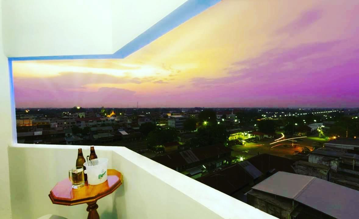 Roseinn Hotel Taphanhin Taphan Hin Buitenkant foto